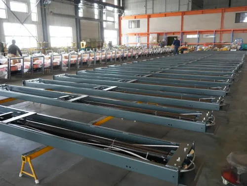 workshop of two post lift